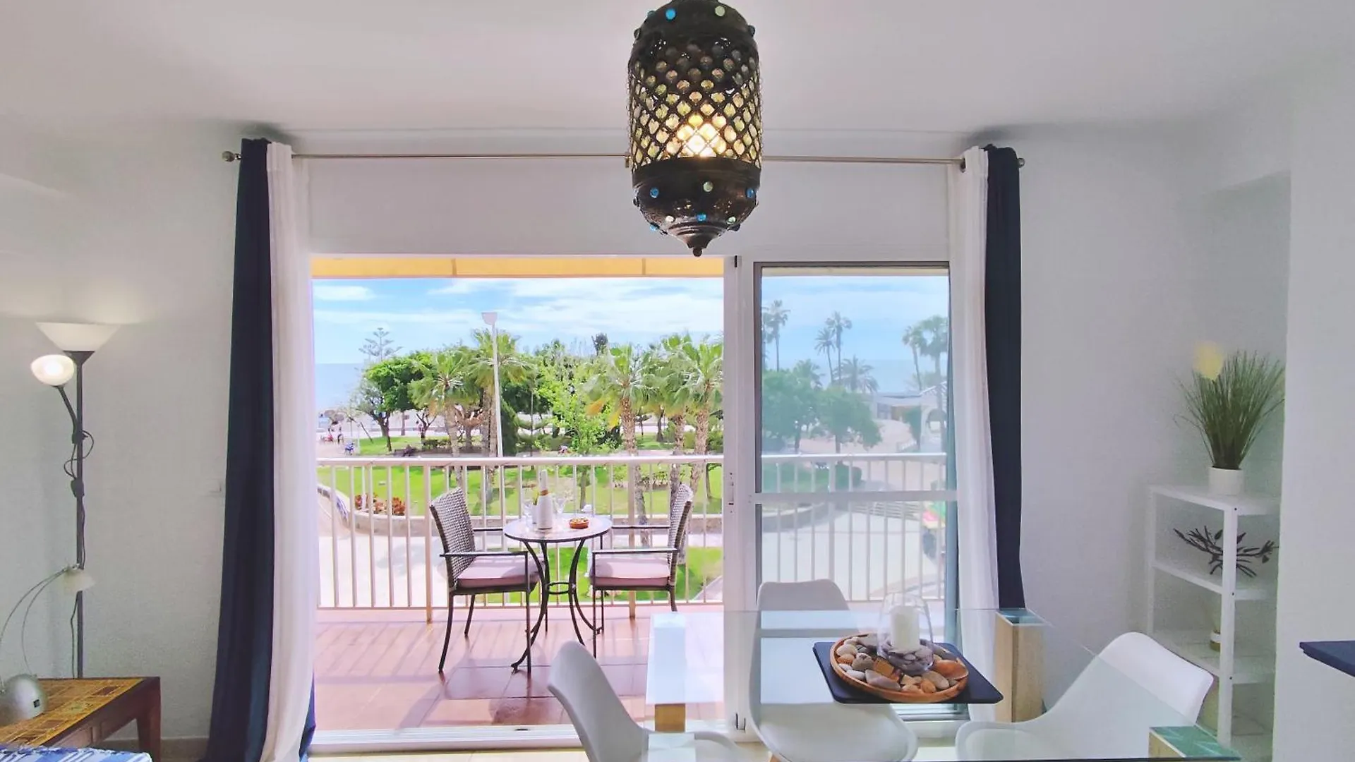 Lägenhet Apartamento El Nido Torre Del Mar Spanien
